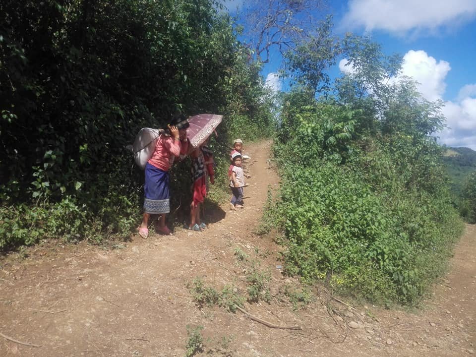 2 Days Vang Vieng Trekking and Ziplining